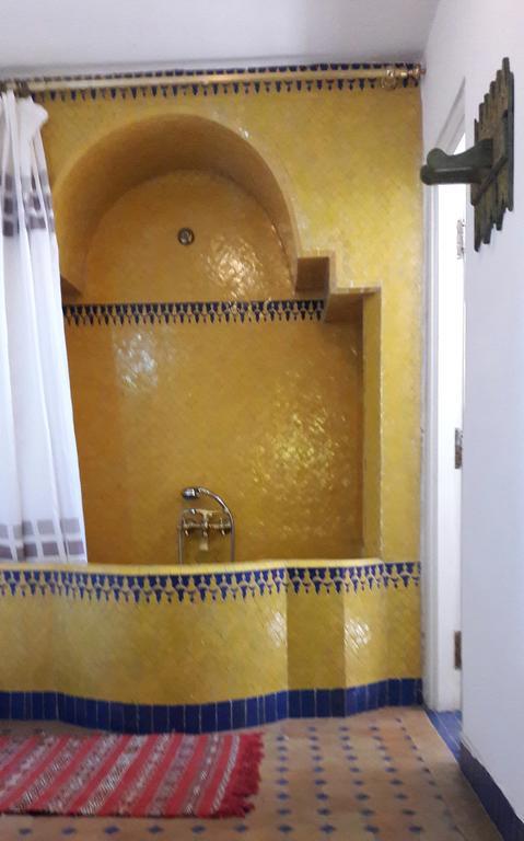 Dar El Mouhit Hotel Salé Bagian luar foto